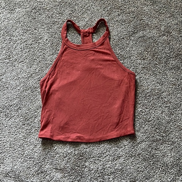 Tops - Crop Tank